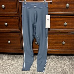 ALO Yoga Airlift High Waist Suit up Leggings